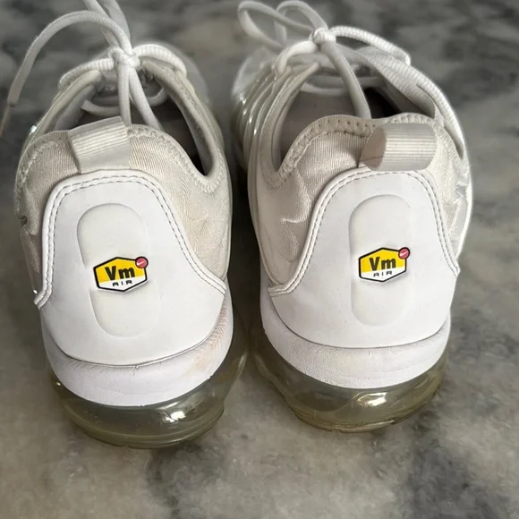 2019 Mens Nike Air Vapormax Plus White/Pure Platinum Running Shoes! Size 12 - Picture 6 of 8